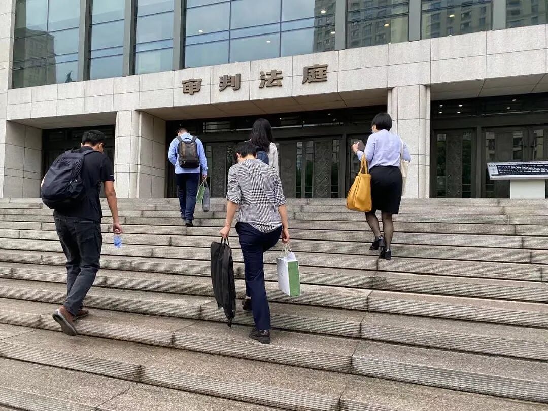 69岁，被家暴40年，她净身出户离婚（组图） - 23