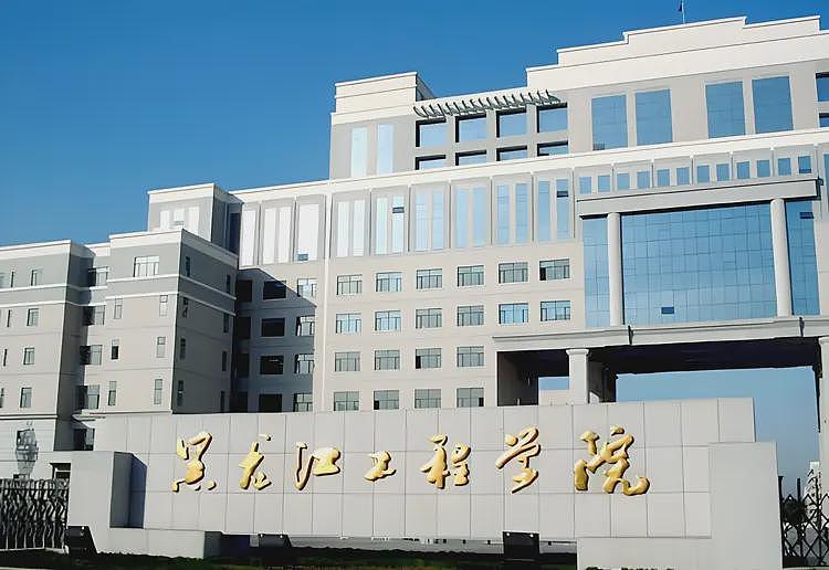 美国拟禁止清北、华科、桂电等58所高校毕业生去美读博（组图） - 5