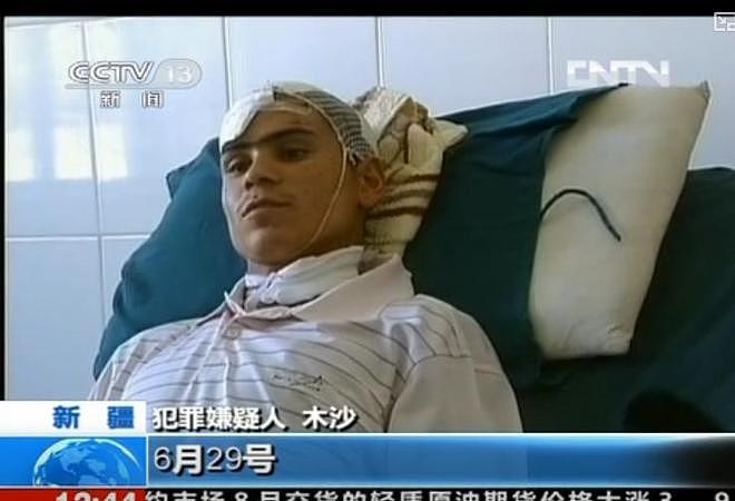 恐怖分子劫中国飞机，乘客高喊：是男人就上，当场打死2暴徒（组图） - 5