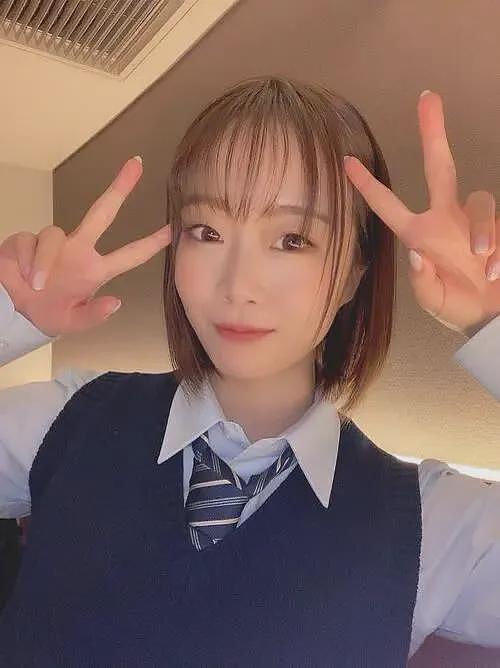 【美女】D罩日本美女，俏丽短发，清新气质，让你浮想联翩（组图） - 10