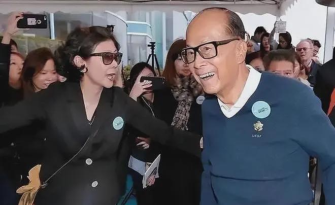 传李嘉诚红颜知己在自家豪宅半夜失踪，至今已两周逼得李家全球寻人？（组图） - 13