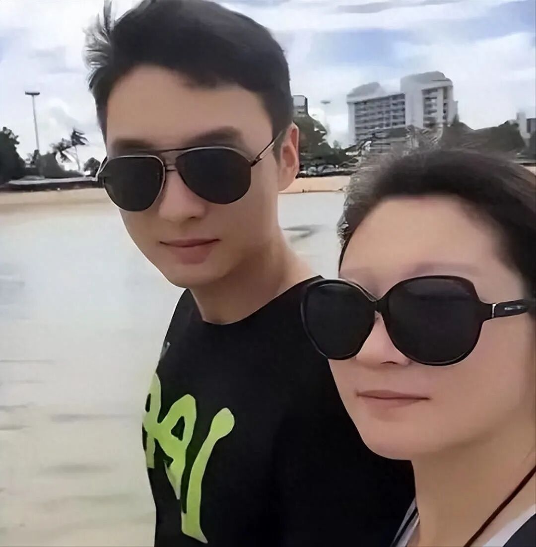 杀妻坠崖案女生至今没能离婚！婆婆更直言：“你太有钱勾引我儿子犯罪”（组图） - 3
