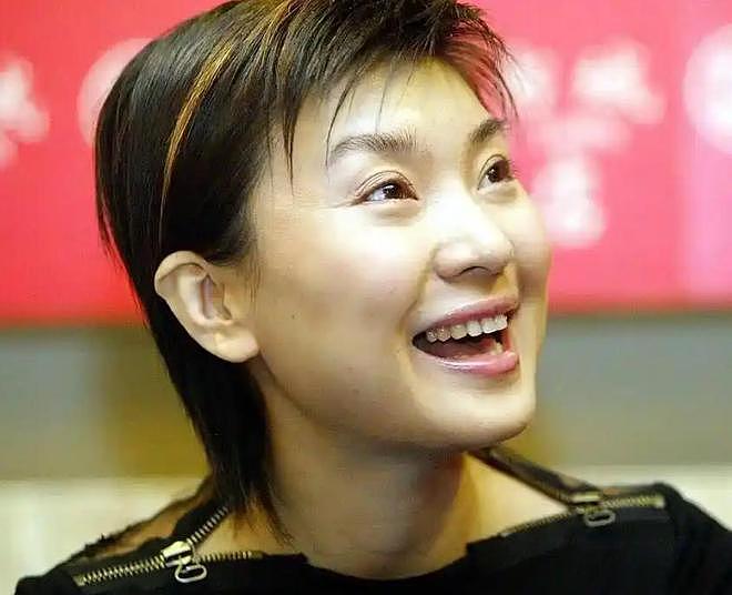 陈红再遭前夫公开控诉：事业巅峰为爱隐退，模范夫妻缘何变怨偶？（组图） - 16