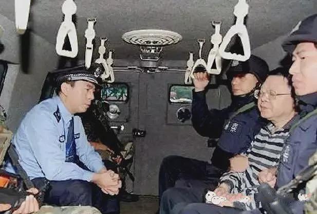 生命最后四小时：文强被执行死刑前的几张照片（组图） - 4