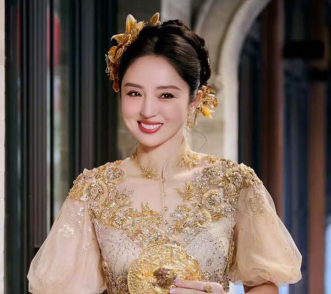 董璇办完婚礼立马想要二胎，张维伊乐开花，夫妻俩评论区全沦陷（组图） - 19