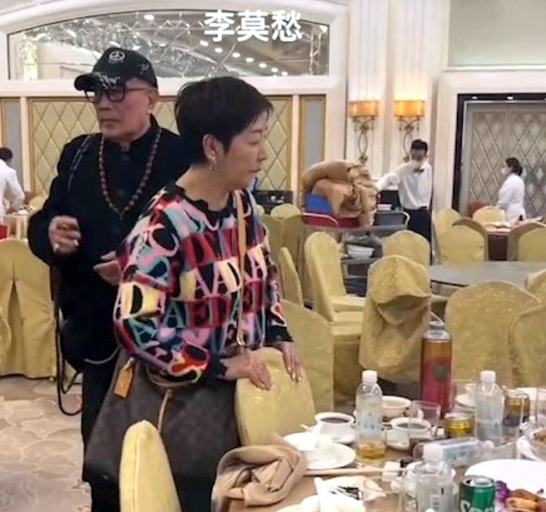 知名女星宣布复出!做心脏手术休养半年,17岁怀孕当小三,今却活明白了?(组图) - 4