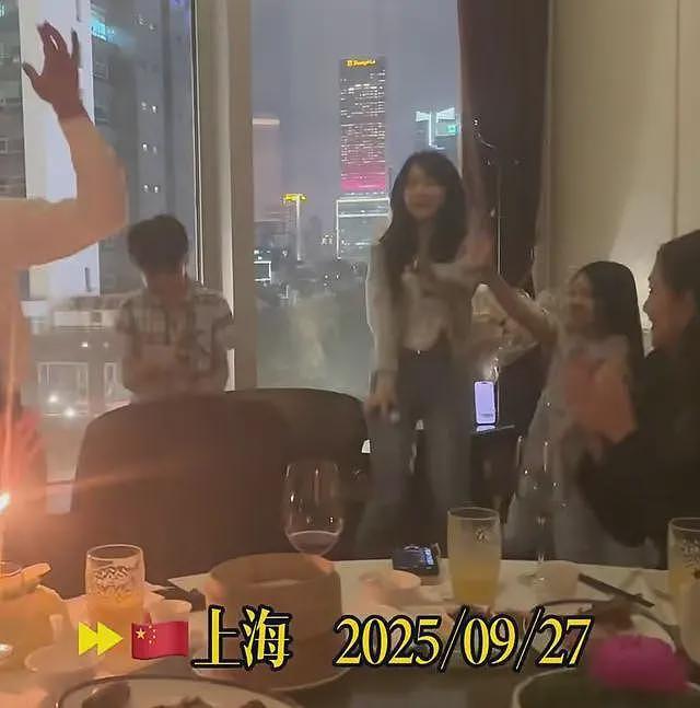 汪雨带新婚老婆看俩女儿大提琴表演，大女儿亭亭玉立，儿子很像他（组图） - 13
