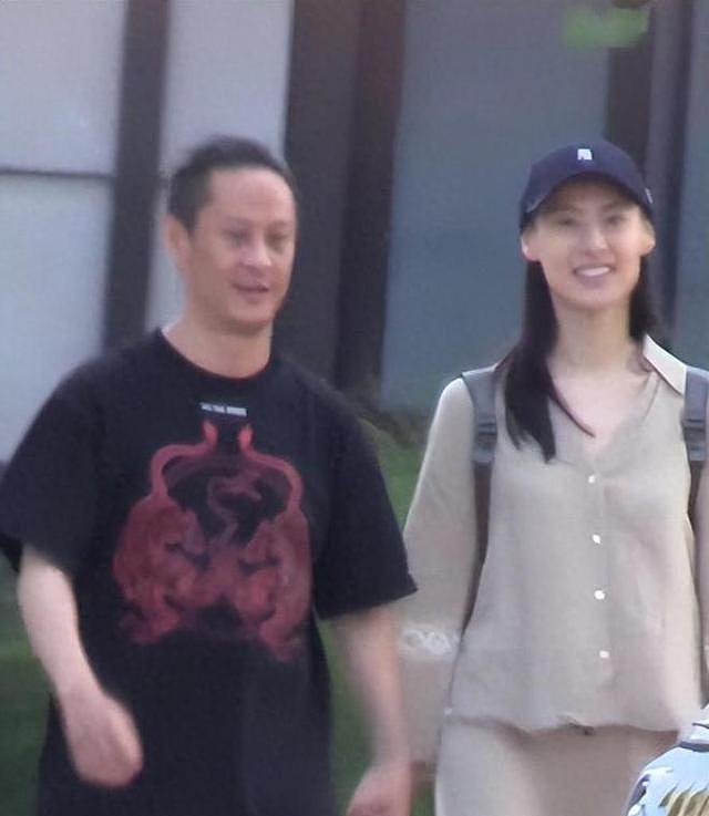 梁洛施：感谢李泽楷的不娶！37岁的她恋上导演，定居北京低调生活（组图） - 1