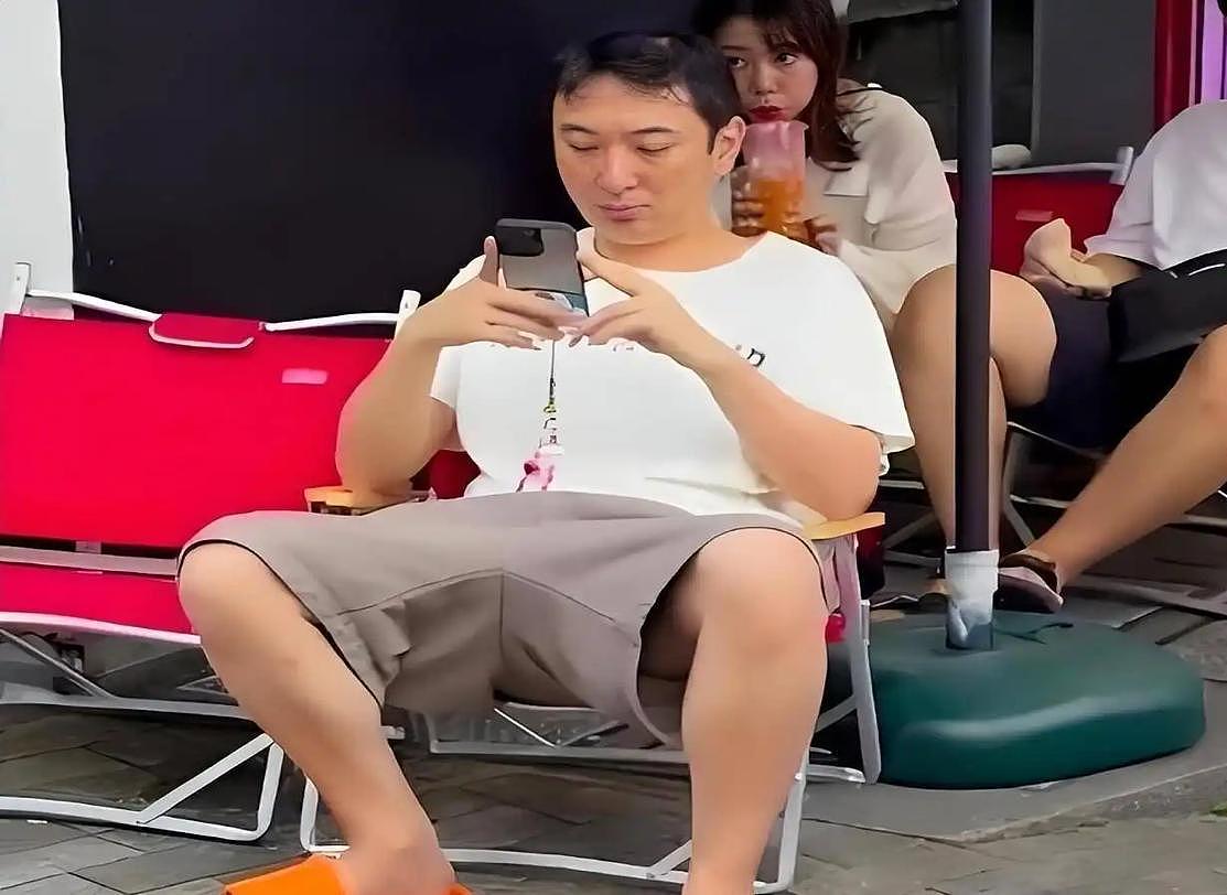 王健林卖地还债，王思聪在赌场躺平，还能撑多久（组图） - 2
