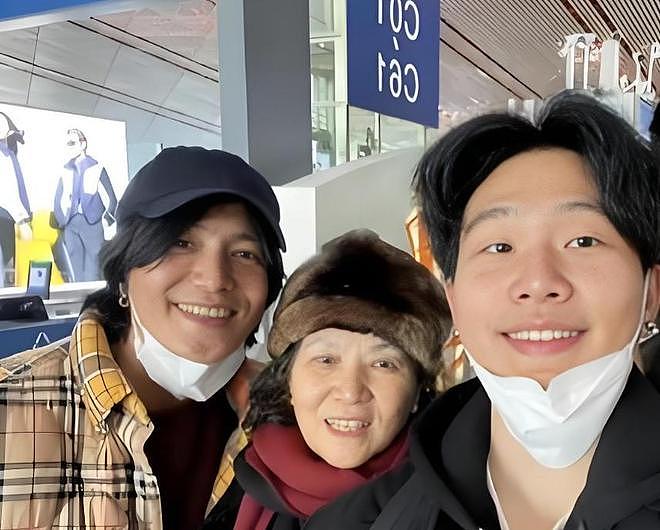 这些年，我们都被他骗了！陈坤儿子的生母，早在14年前就公开了（组图） - 5