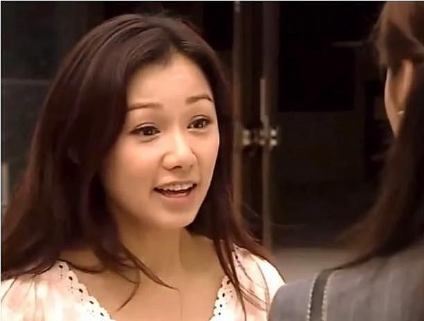 TVB那些美到像幻觉的小花们：红的太快退得更快，观众还没磕够就散场了（组图） - 7