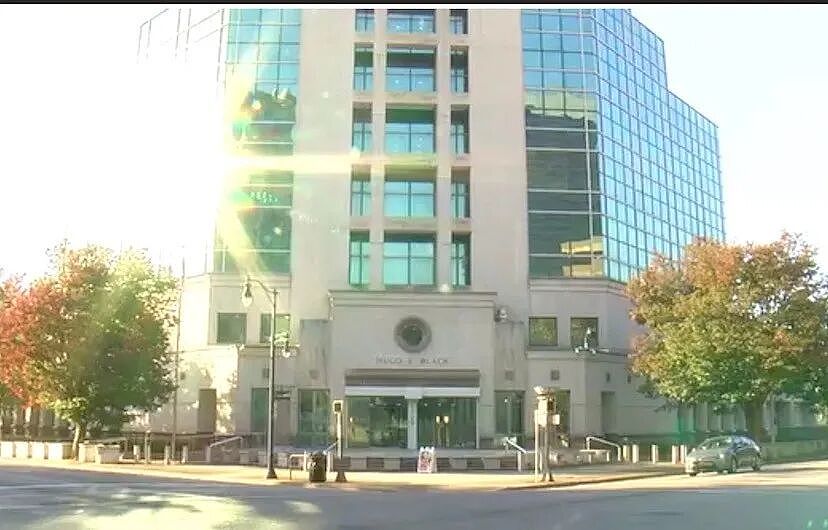 美国大爷雇凶杀全家7人，刚付完定金就被捕，雇到FBI了？（组图） - 5