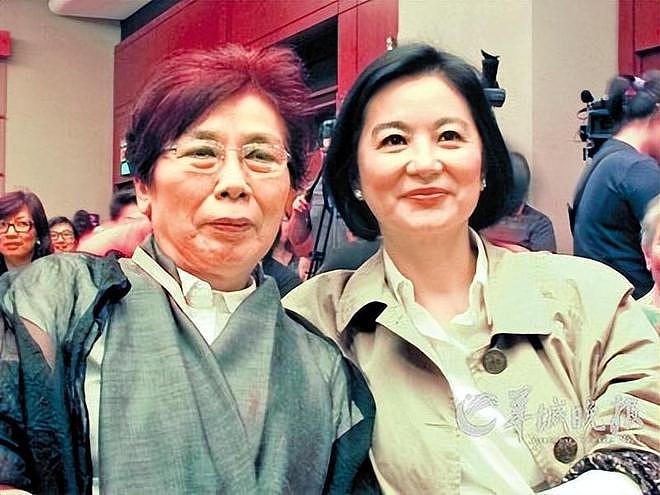 明明美到雌雄难分，却痴缠渣男20多年，母亲的死成她永远的遗憾（组图） - 16