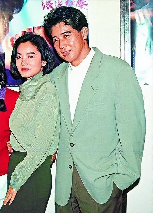 明明美到雌雄难分，却痴缠渣男20多年，母亲的死成她永远的遗憾（组图） - 6