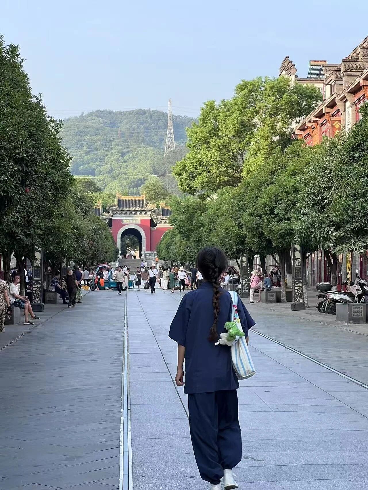当一个“墨大精英留子”，决心成为女道士（组图） - 14