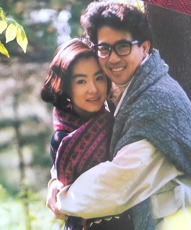 明明美到雌雄难分，却痴缠渣男20多年，母亲的死成她永远的遗憾（组图） - 10