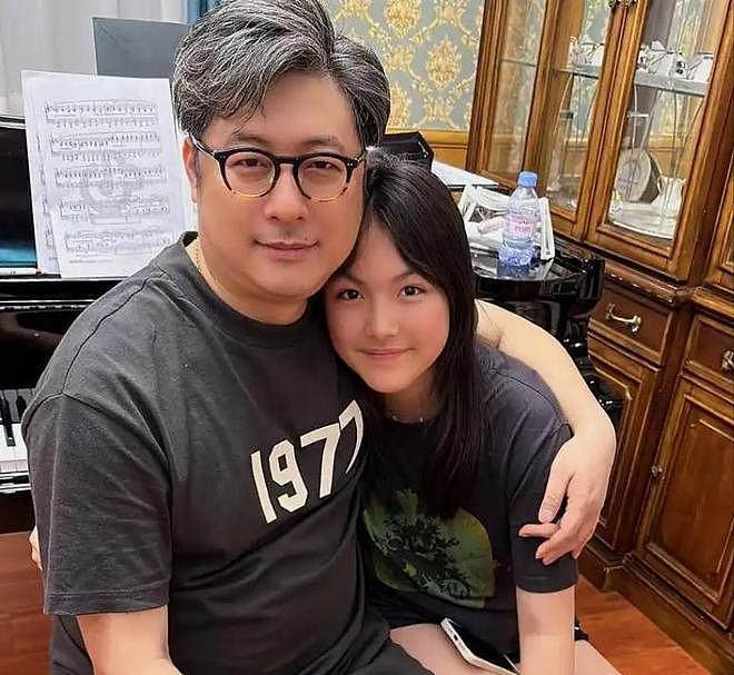 出力不讨好！李湘把女儿王诗龄养成“少妇“，前夫王岳伦反备受好评（组图） - 16