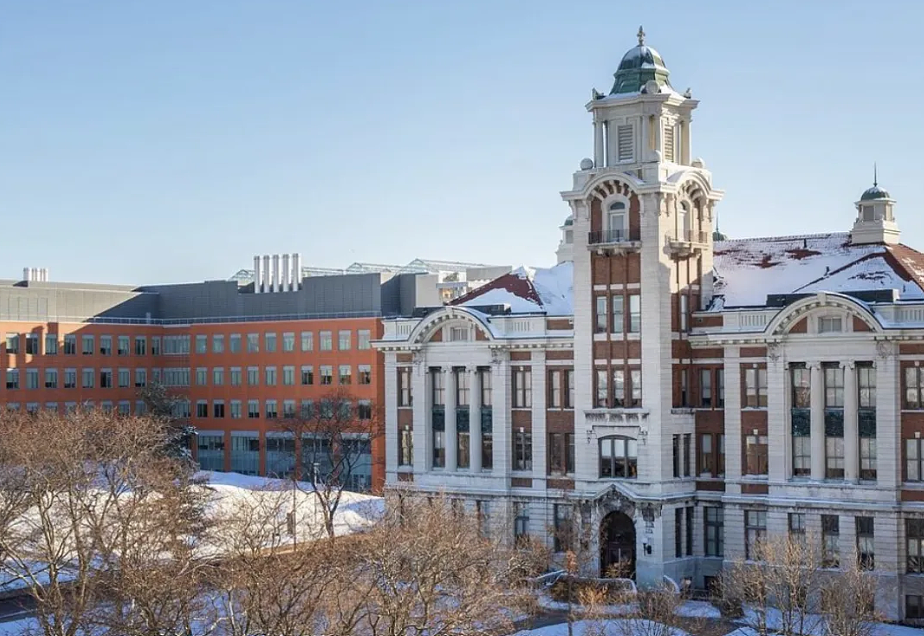 赵露思陈伟霆新剧开播，拜登母校被认成“野鸡大学”，可真是太冤了！（组图） - 23