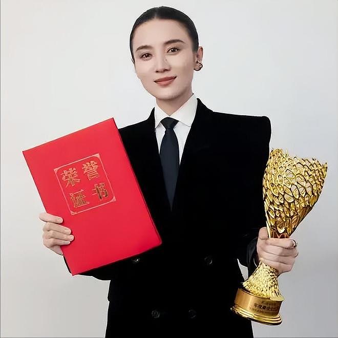 “风流成性、陪睡上位、知三当三”!44岁的宋佳凭什么提名金鸡奖(组图) - 30