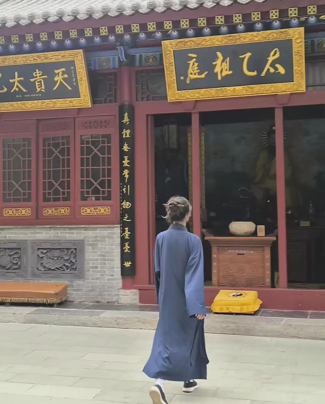 卷不动了！墨大商科学霸弃百万年薪回国当道士：在道观种地比投行PPT快乐（组图） - 6