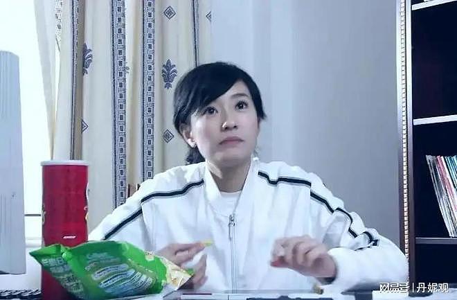 她宁愿单身也不接受谢霆锋，转身嫁豪门生4娃，如今46岁成了这样（组图） - 9