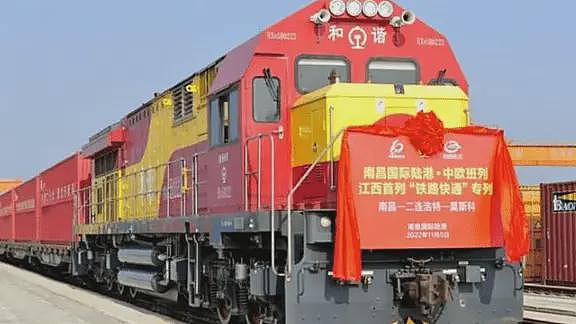 波兰关闭通道，中欧班列“停摆”13天，中国商人“极限操作”：海运空运全用上（组图） - 2