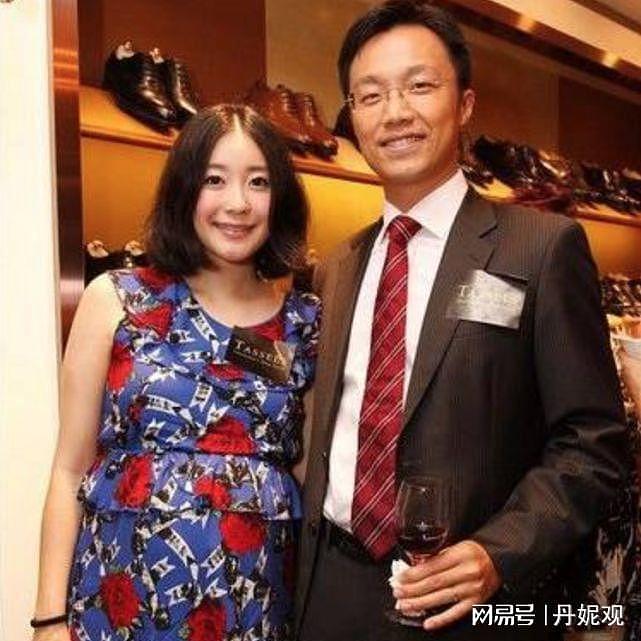 她宁愿单身也不接受谢霆锋，转身嫁豪门生4娃，如今46岁成了这样（组图） - 25