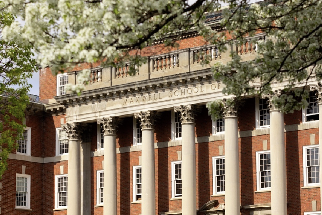 赵露思陈伟霆新剧开播，拜登母校被认成“野鸡大学”，可真是太冤了！（组图） - 22