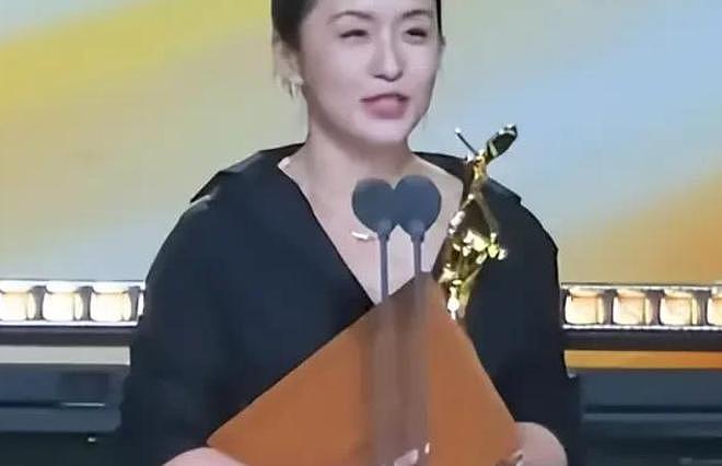 《繁花》成罗生门，圈内人纷纷下场站队，曝秦雯给患病儿童捐过款（组图） - 11