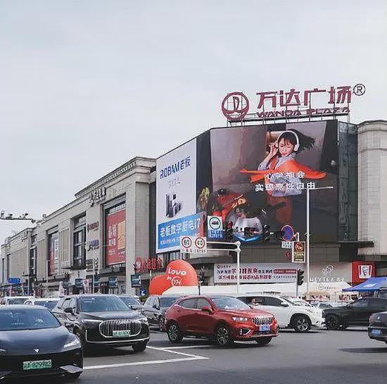 卖掉80座广场，仍欠6000亿！万达为何永远还不完债？（组图） - 7