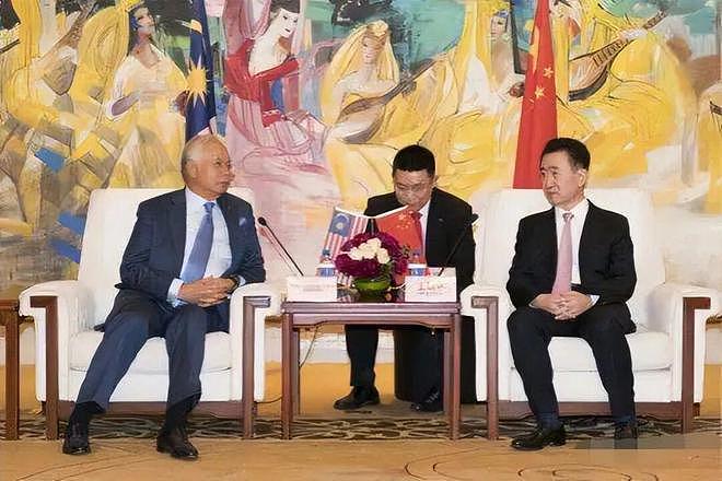 王健林被限制高消费，王思聪在新加坡当背包客，一个时代的远去！（组图） - 20
