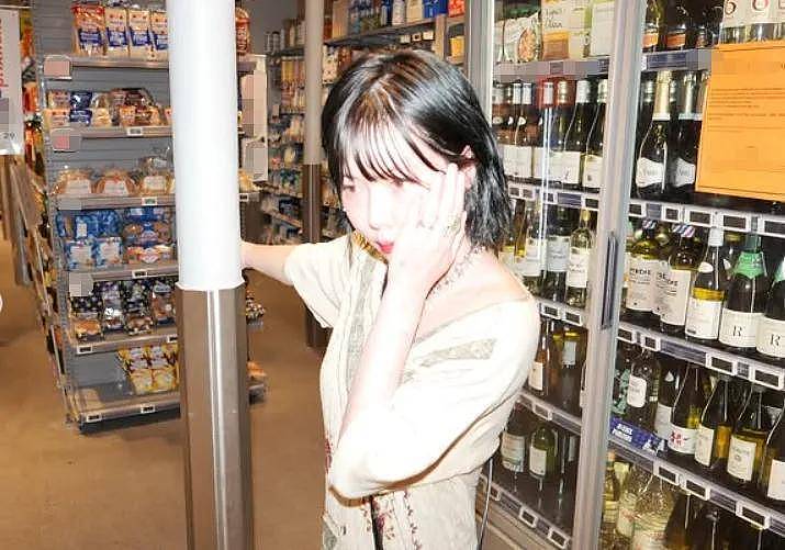 泫雅婚后状态越来越差，和丈夫同框一脸病容，社媒内容惹人担忧（组图） - 26