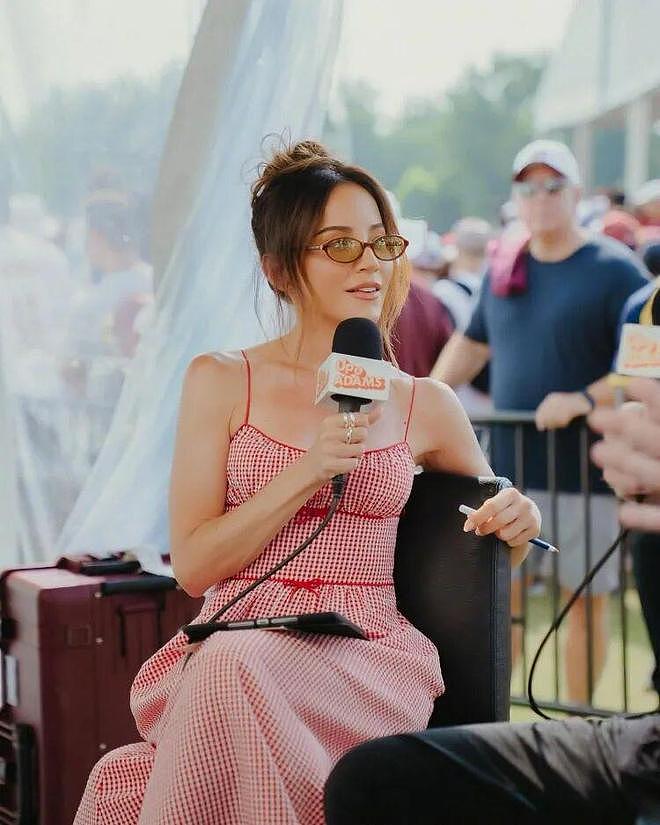 阿杜顿悟起飞了！公开邀约美女记者看球吃饭（组图） - 5