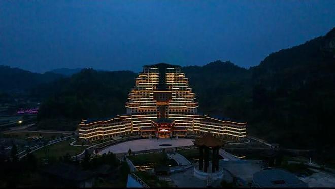 “天下第一水司楼”曾举债2亿烂尾，时隔8年改成高档酒店迎客，国庆假期最贵房型3688元/晚（组图） - 1