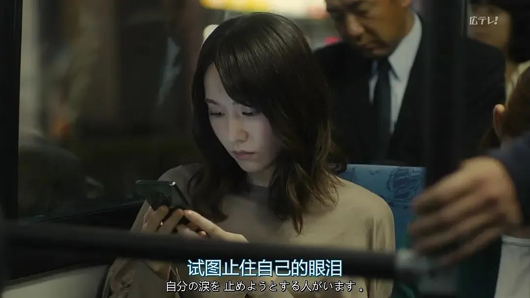 演《天龙八部》爆火，却因长相只能做配，被相爱30年男友拒婚！如今59岁的她，活得让全网羡慕（组图） - 33