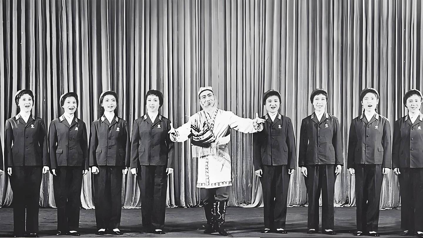 歌唱家克里木：演出摔断三根肋骨，妻子截肢，人生坚强有泪（组图） - 4