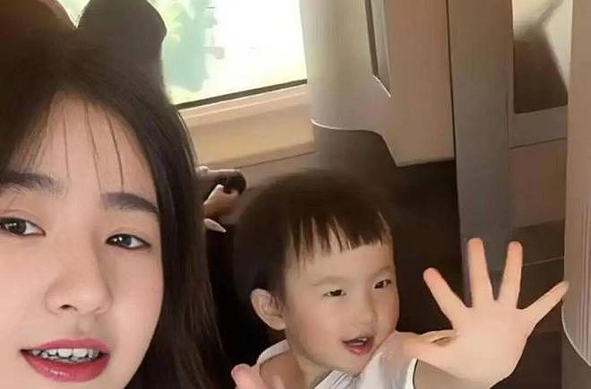 王健林被限制高消费，王思聪在新加坡当背包客，一个时代的远去！（组图） - 30