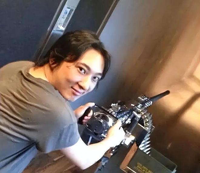 王健林被限制高消费，王思聪在新加坡当背包客，一个时代的远去！（组图） - 4