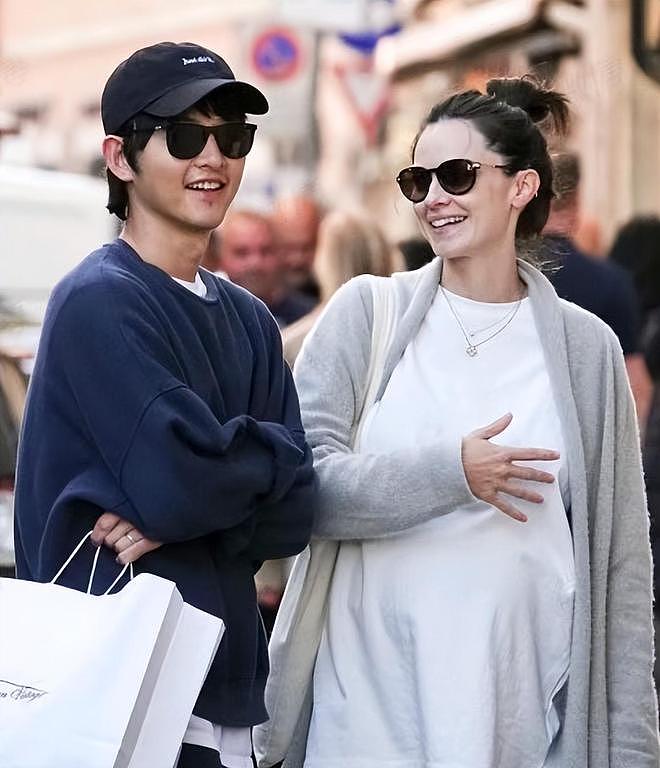 宋仲基蹭前妻热度失败！新剧收视跌破新低，宣传期频繁提二婚妻子（组图） - 24