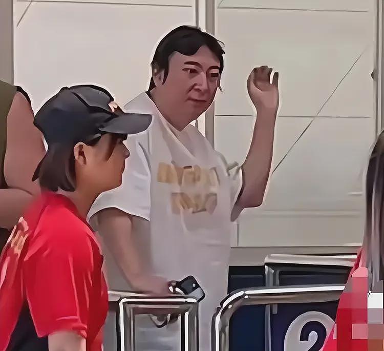 王思聪发文吐槽女网红虚伪,爆料其过往黑料,网友:没追上恼了(组图) - 12