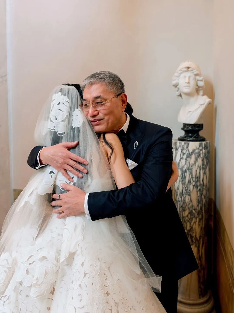 TikTok网红Becca Bloom大婚,流量时代华裔富家女的创业路......(组图) - 76