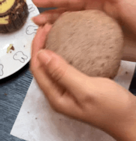 今年的月饼，真不敢吃了（组图） - 32