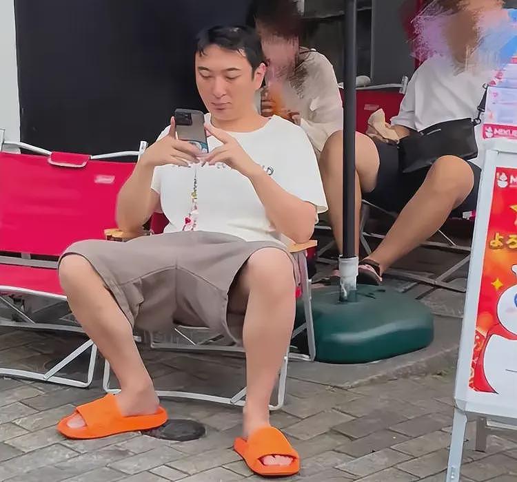 王思聪发文吐槽女网红虚伪,爆料其过往黑料,网友:没追上恼了(组图) - 13