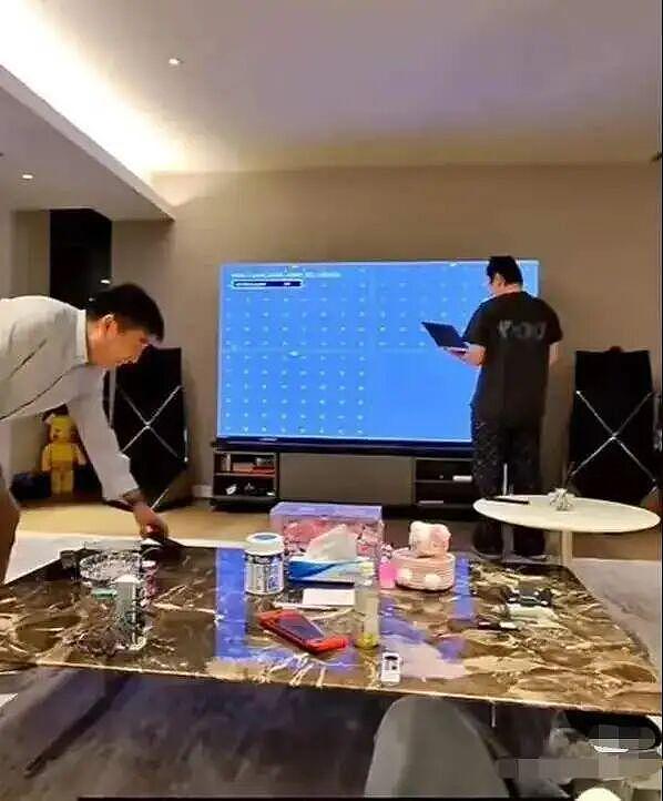 王健林被限制高消费，王思聪在新加坡当背包客，一个时代的远去！（组图） - 27
