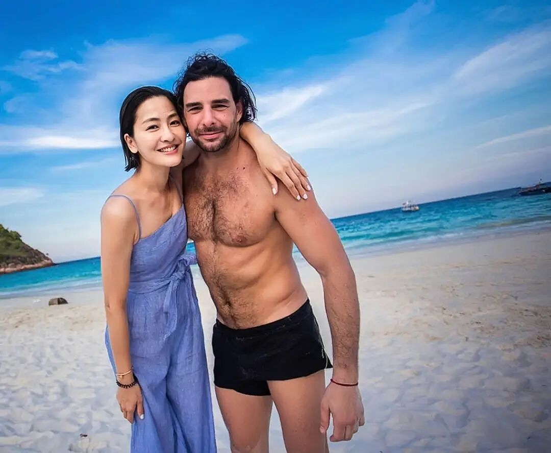 恭喜！香港名模庆祝结婚13周年，两度原谅外籍老公出轨（组图） - 7