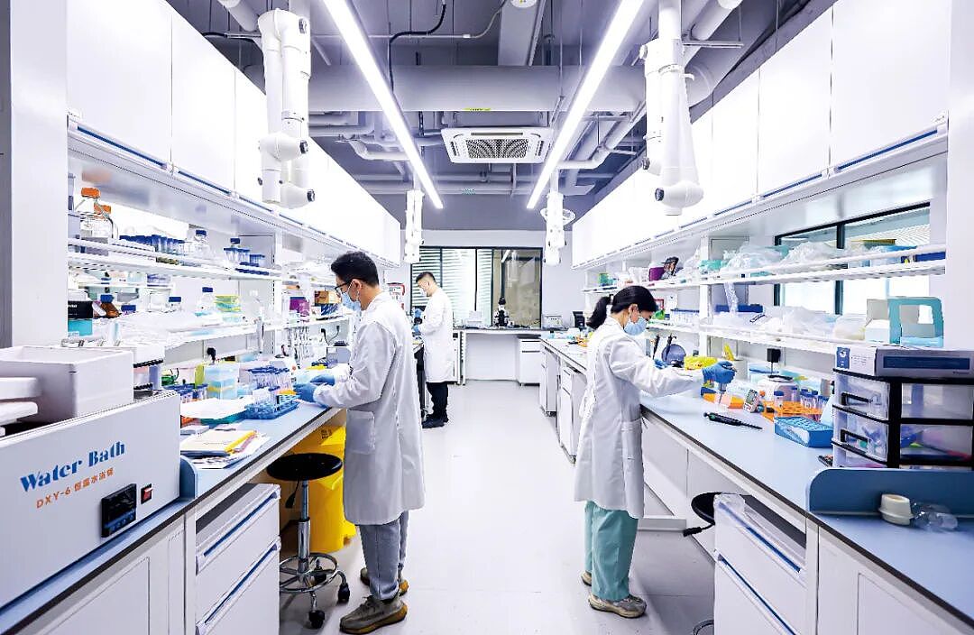 深圳这所新大学，一周只上四天课（组图） - 3