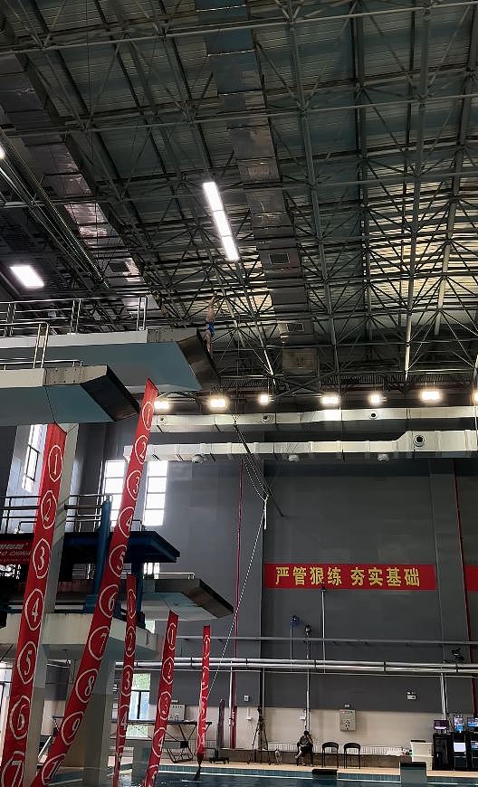 全红婵入读暨大后公开训练情况：水花消失术重现（视频/组图） - 5