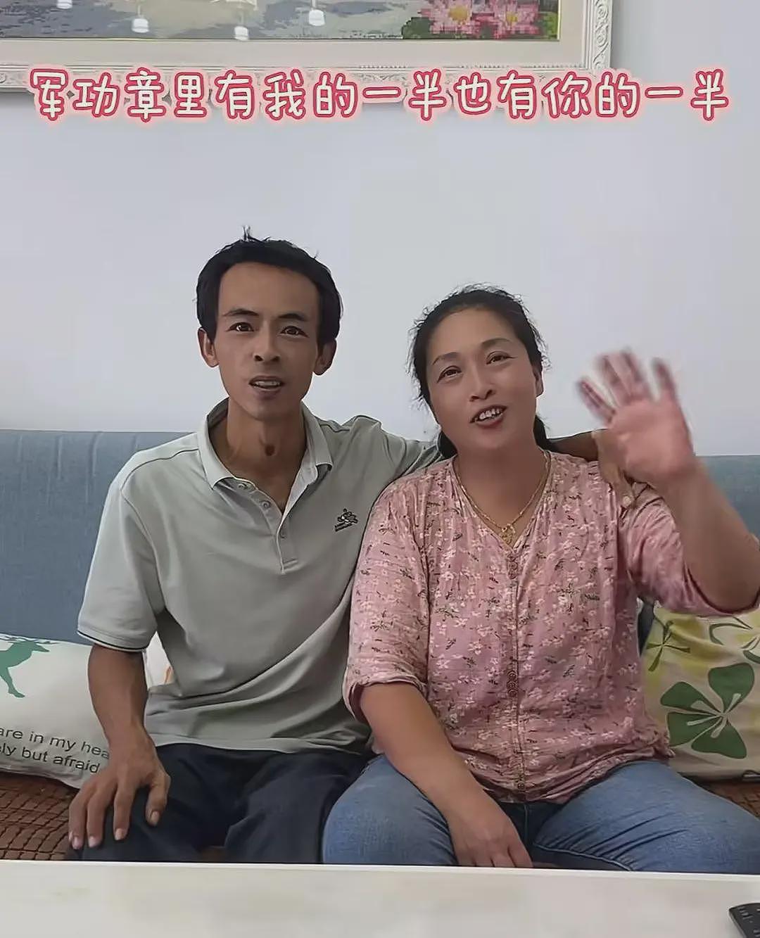 突然爆火！女明星也模仿他？“鸡排哥”成国庆最“忙”的人！有人从上海赶去“追星”：排队3个星期也愿意（组图） - 9