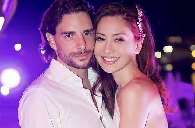 香港名模庆祝结婚13周年，两度原谅外籍老公出轨（组图） - 4