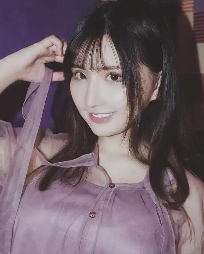 【美女】00后H杯高颜值女神,娇小体型,丰满上围,“反差萌”确实吸引人(组图) - 9